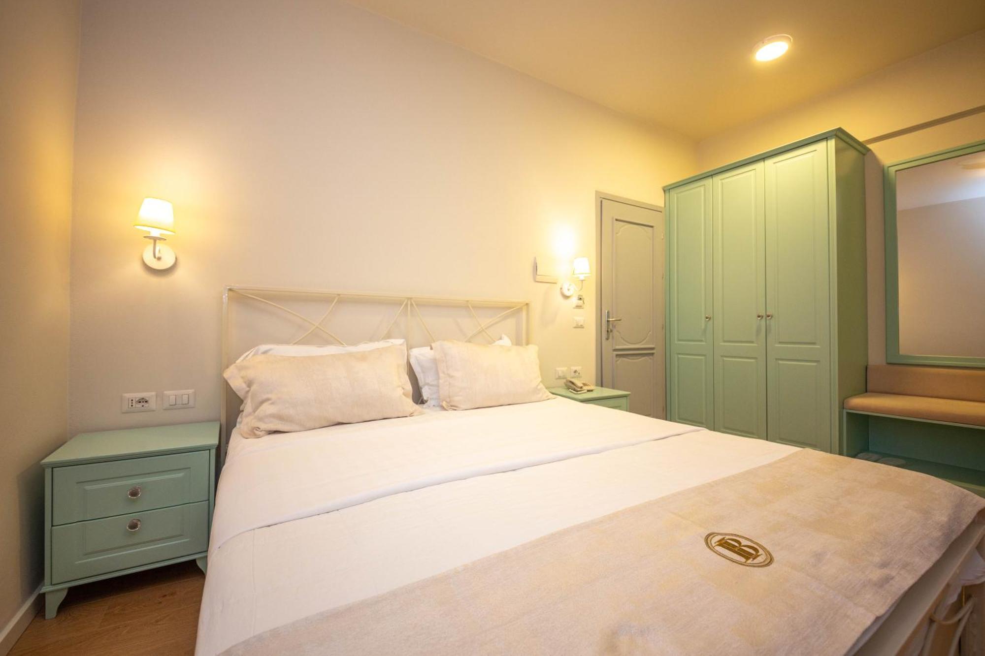 Illyrian Boutique Hotel Саранде Екстериор снимка