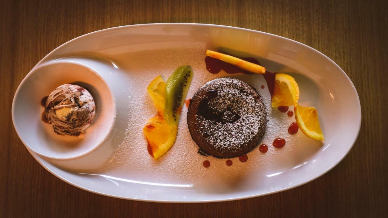 Illyrian Boutique Hotel Саранде Екстериор снимка